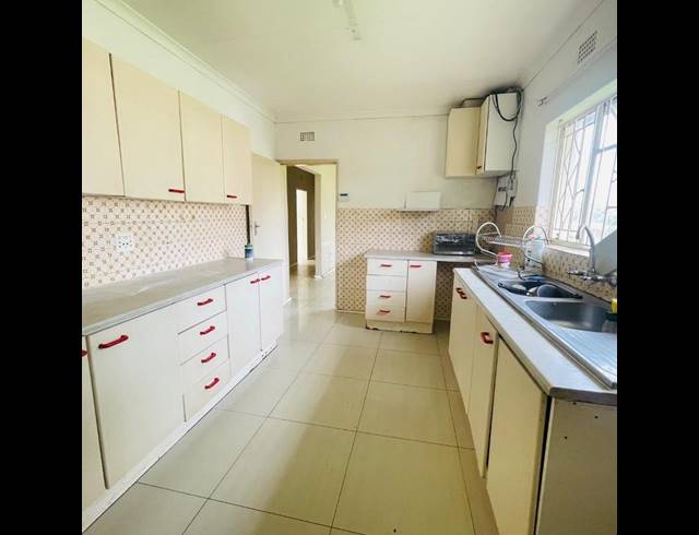 FARM FOR SALE IN GOLF VIEW